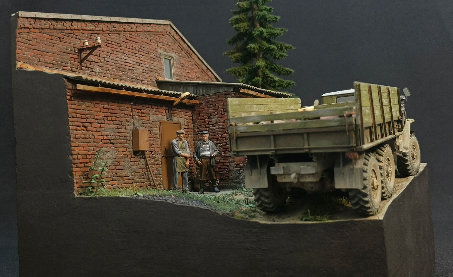 Dioramas and Vignettes: Working days, photo #1