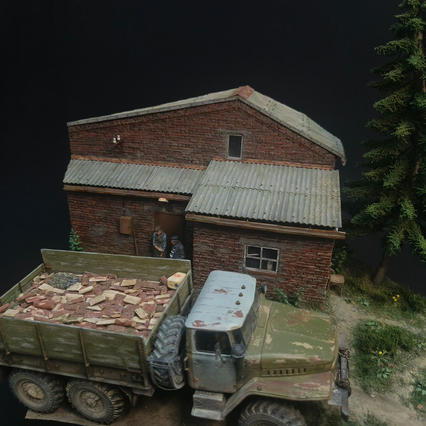 Dioramas and Vignettes: Working days, photo #4