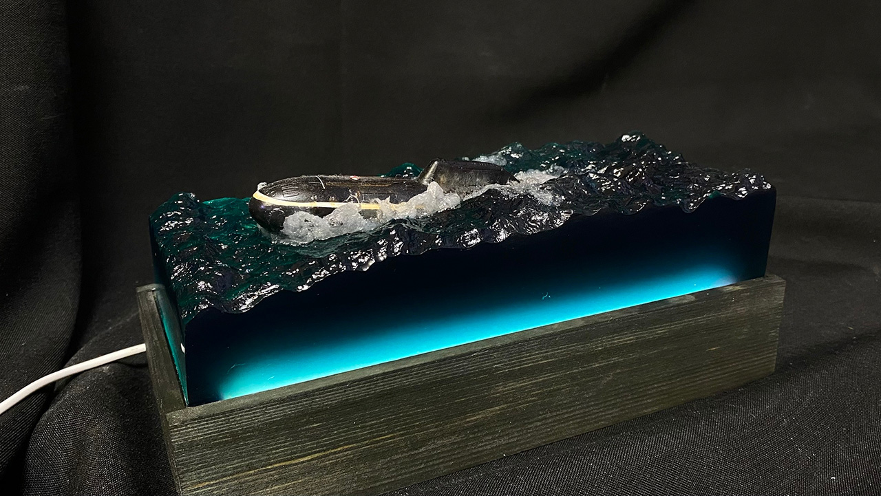 Dioramas and Vignettes: The surfacing, photo #5