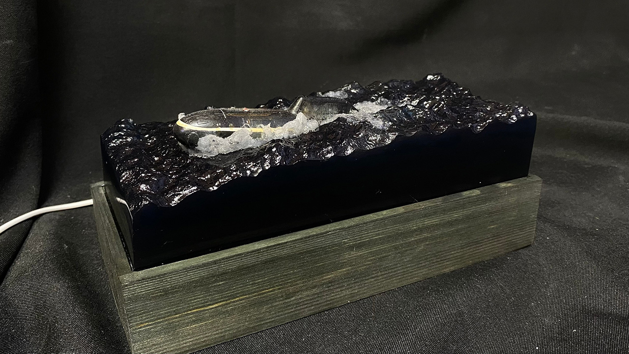 Dioramas and Vignettes: The surfacing, photo #9