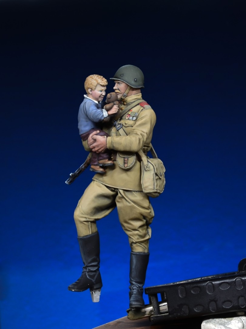 Figures: The Liberator, photo #2