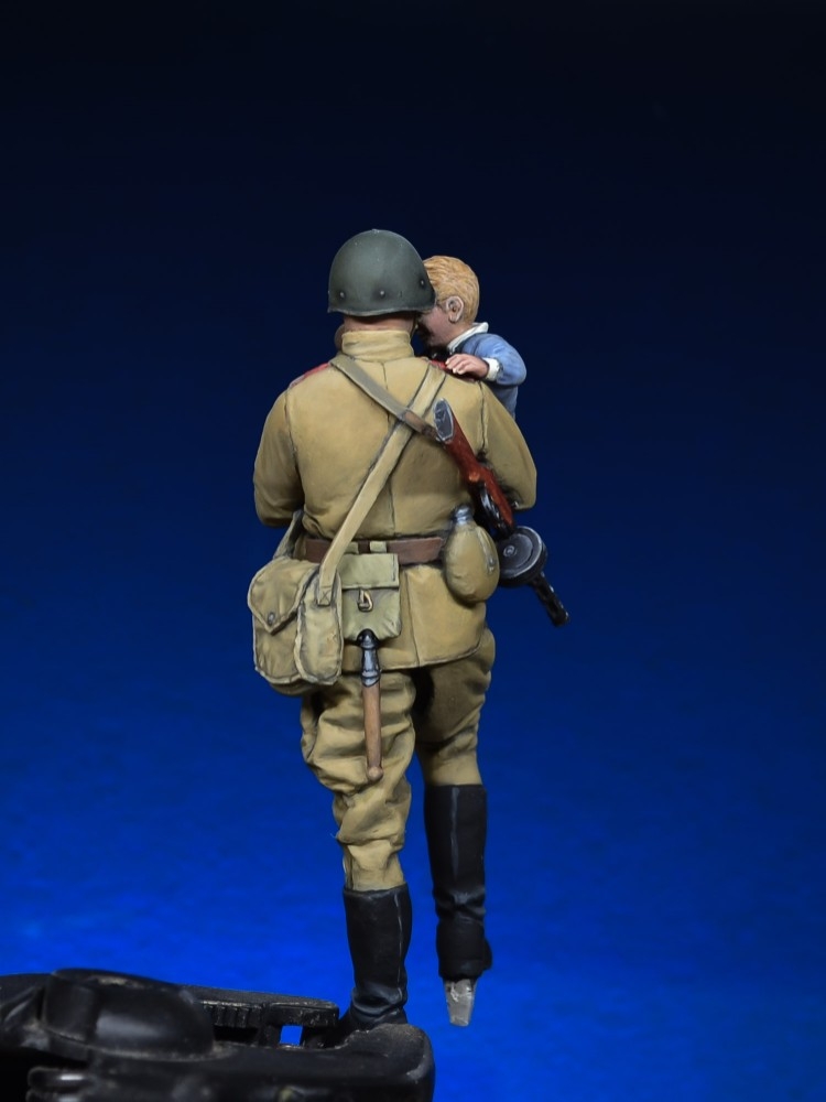 Figures: The Liberator, photo #4