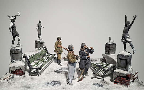 Диорамы и виньетки: Уцелевшая