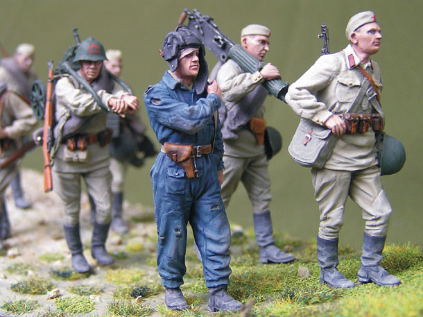 Dioramas and Vignettes: 1941. Order to retreat