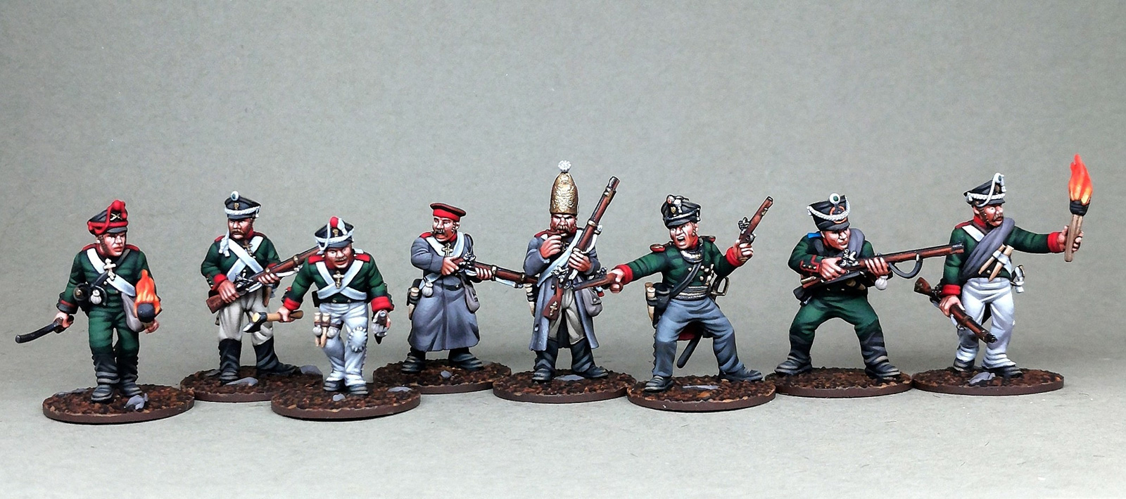 Figures: Silver bayonet, photo #1