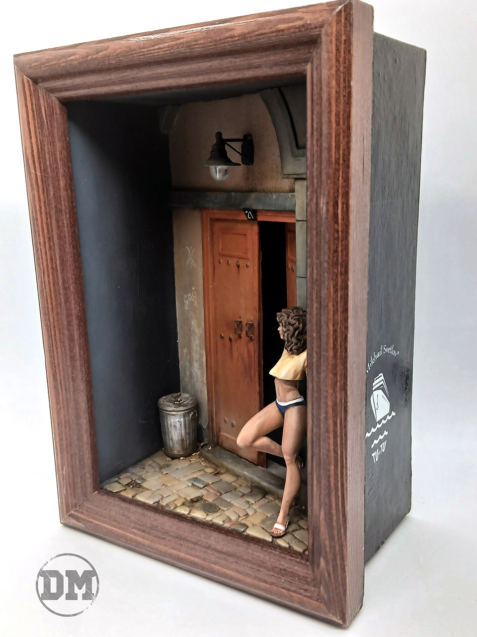 Dioramas and Vignettes: Russo Touristo, photo #2