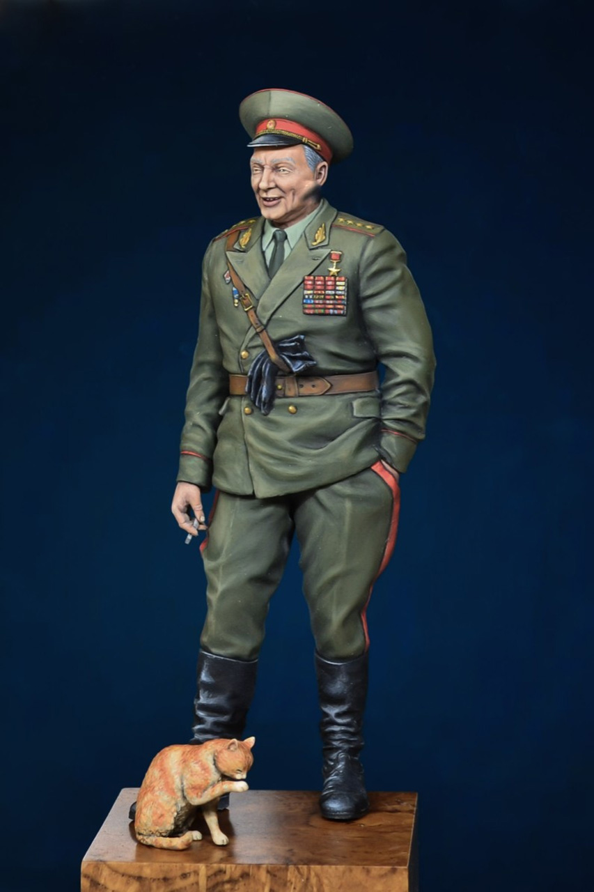Figures: General V. Margelov, photo #2