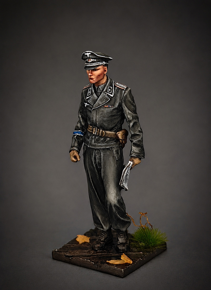 Figures: Herman Göring Panzer Leutnant, 1943, photo #1