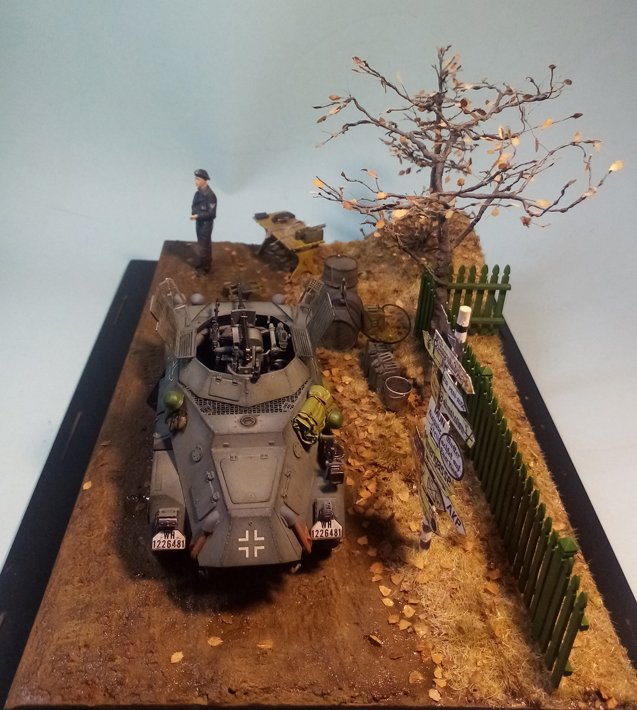 Диорамы и виньетки: Техобслуживание Sd.Kfz 222. СССР, осень 1941, фото #7