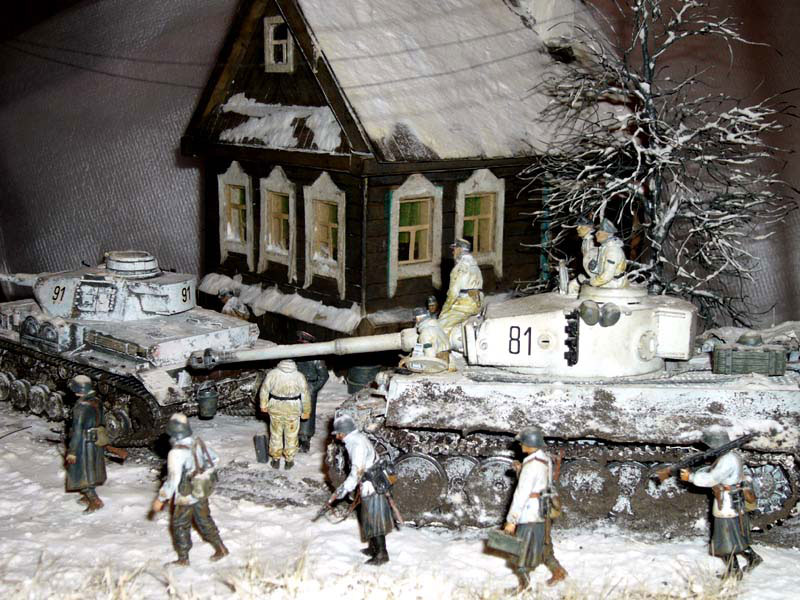 Dioramas and Vignettes: At the gates of ice Hell, photo #2