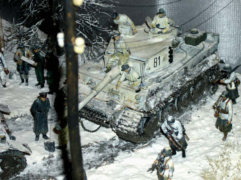 Dioramas and Vignettes: At the gates of ice Hell, photo #4