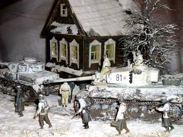 Dioramas and Vignettes: At the gates of ice Hell