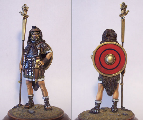 Figures: Roman Aquilifer I A.D.