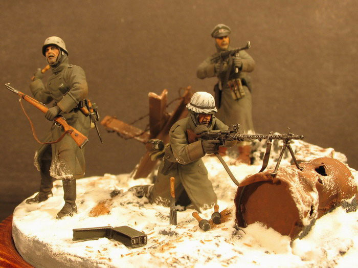 Dioramas and Vignettes: Ice-cold wind from the East, photo #4