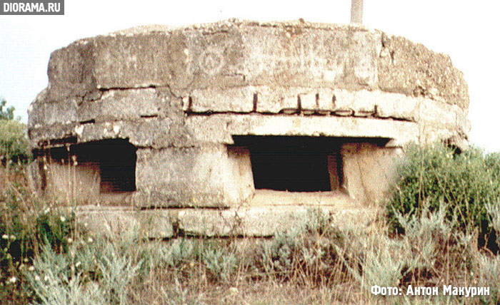 Bunker, 15th coastal guard battery at Sevastopol suburbs (Library Diorama.Ru)