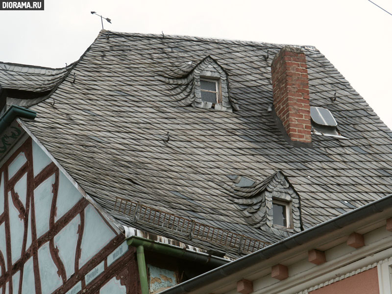 Балочный дом, фрагмент крыши, Линц, Западная Германия (Копилка Diorama.Ru)