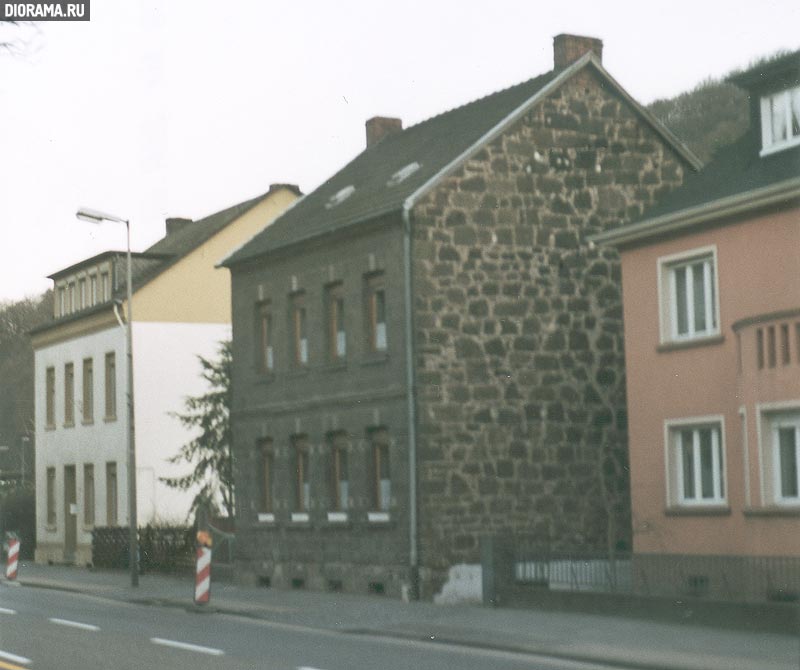 Старый дом, построенный из туфа., Бад Брайзиг, Западная Германия (Копилка Diorama.Ru)