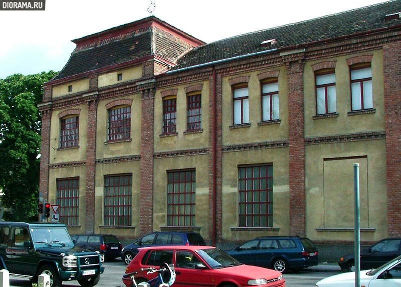 Tinned food factory, 10th district, Wien, Austria (Library Diorama.Ru)