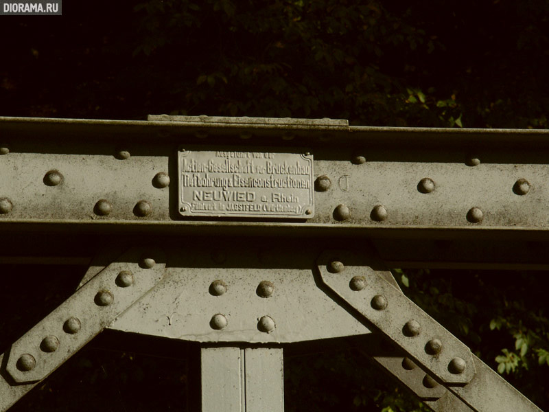 Railroad bridge, Brohl-Lutzing, West Germany (Library Diorama.Ru)