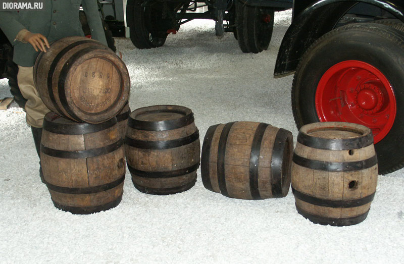 Assorted beer barrels, Museun Sinsheim, Germany (Library Diorama.Ru)