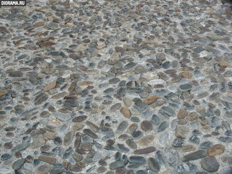 Pebble pavement, Bergamo (Library Diorama.Ru)