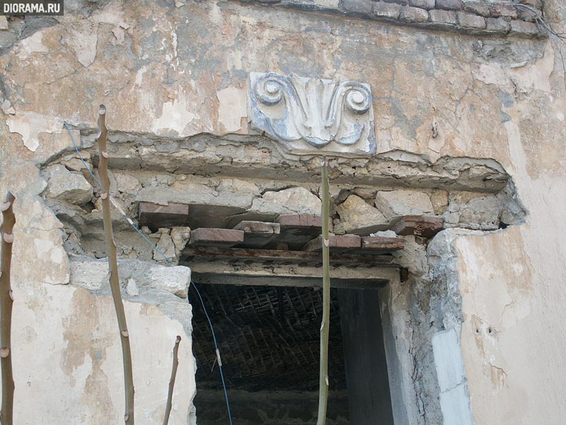 Фрагмент стены разрушенного дома, Пятигорск (Копилка Diorama.Ru)