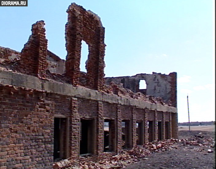 Ruinous building,  (Library Diorama.Ru)