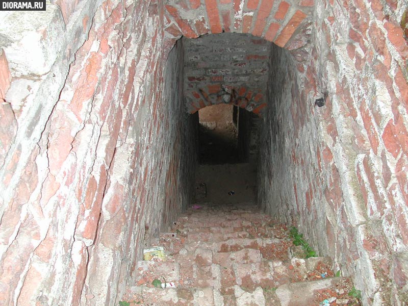 Stairway onto the wall, Smolensk, Russia (Library Diorama.Ru)