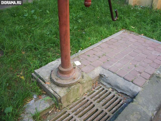 Tapping cock , Lvov, Ukraine (Library Diorama.Ru)