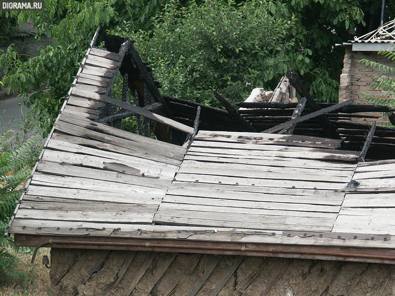 Заброшенный саманный домик после пожара, Ростов-на-Дону (Копилка Diorama.Ru)