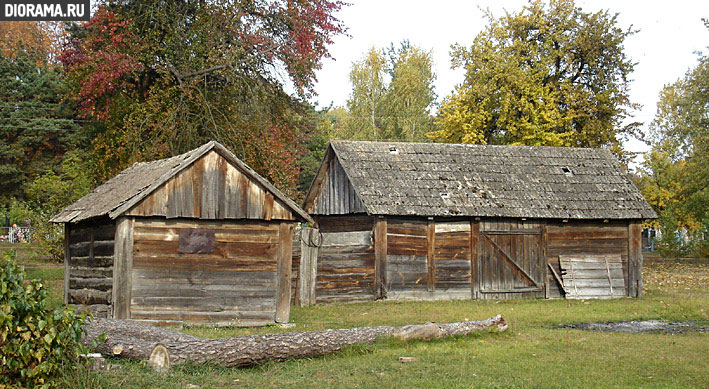 Wooden barns, Wolyn, Ukraine (Library Diorama.Ru)