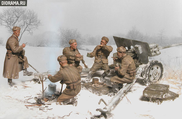 Reviews: Soviet artillerymen at rest