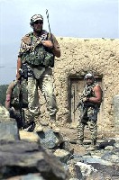 080506-greenberets-vmed-215a_widec.jpg